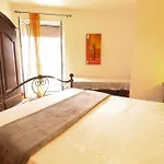 Апартаменти Casa Samira Near Sea And Old Town Ac, Wifi, 4 Guests Отранто