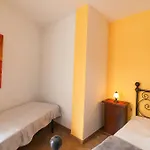 Casa Samira Near Sea And Old Town Ac, Wifi, 4 Guests Апартаменти *