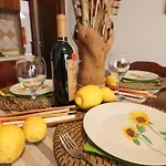 Апартаменти Casa Samira Near Sea And Old Town Ac, Wifi, 4 Guests Отранто