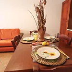 Casa Samira Near Sea And Old Town Ac, Wifi, 4 Guests *