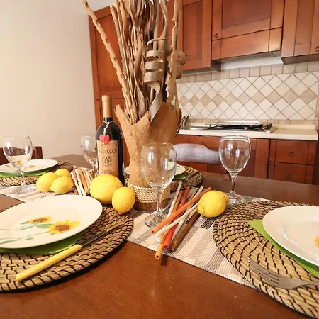 Daire Casa Samira Near Sea And Old Town Ac, Wifi, 4 Guests
