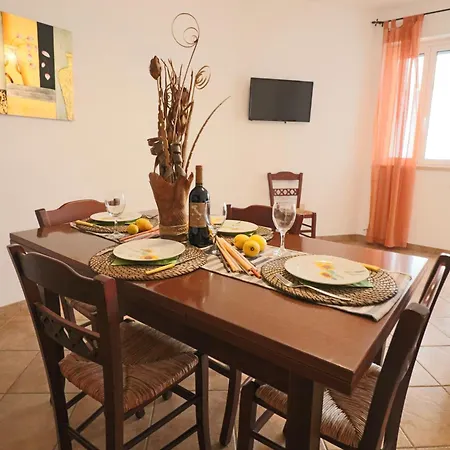 Casa Samira Near Sea And Old Town Ac, Wifi, 4 Guests * Otranto