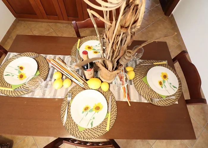 Casa Samira Near Sea And Old Town Ac, Wifi, 4 Guests *