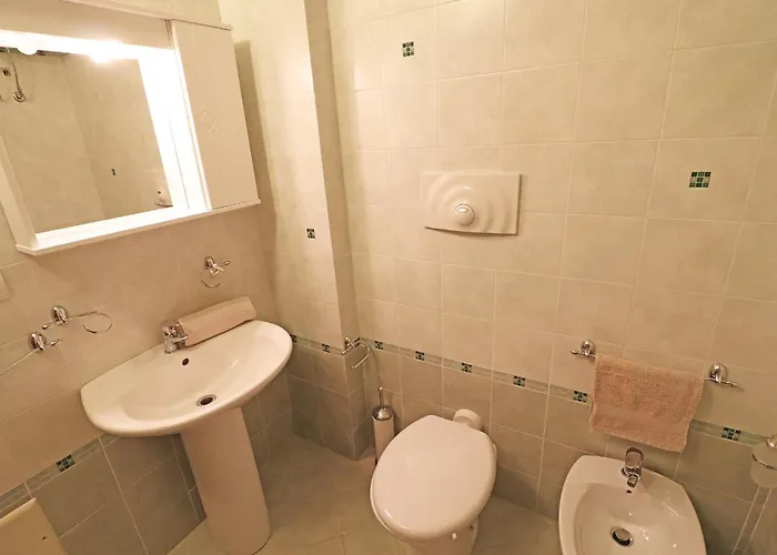 Casa Samira Near Sea And Old Town Ac, Wifi, 4 Guests *