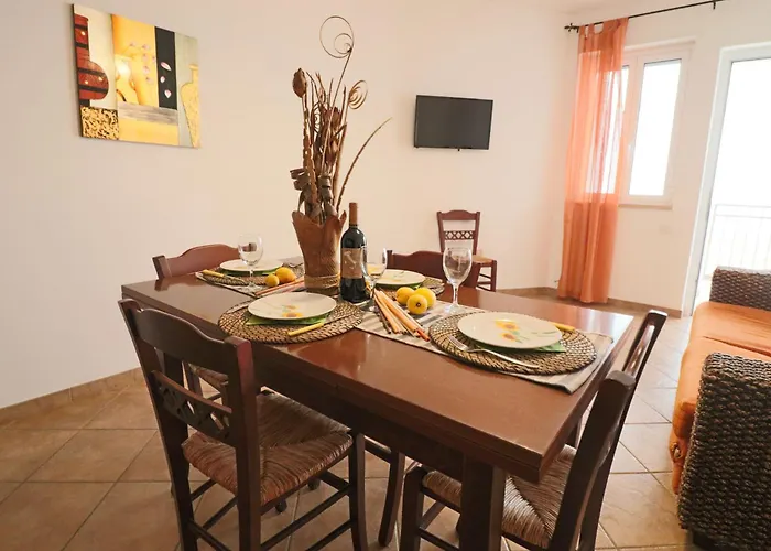Casa Samira Near Sea And Old Town Ac, Wifi, 4 Guests * 奥特朗托